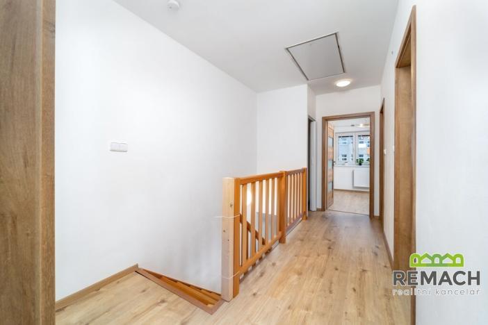 Pronájem bytu 3+kk, Staré Město, Salašská, 110 m2