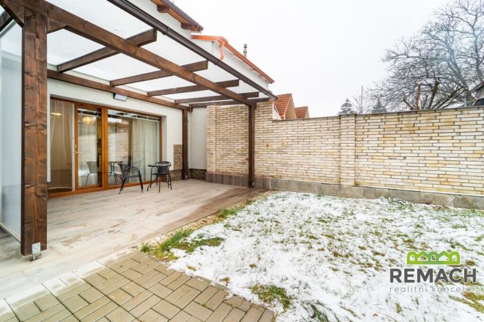 Pronájem bytu 3+kk, Staré Město, Salašská, 110 m2