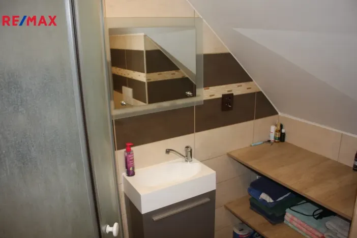 Prodej chalupy, Měňany, 120 m2