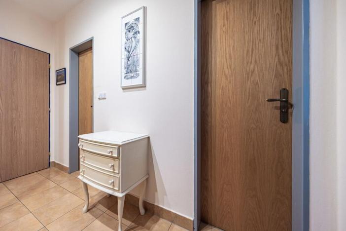 Prodej bytu 1+kk, Praha - Bohnice, Ústavní, 52 m2