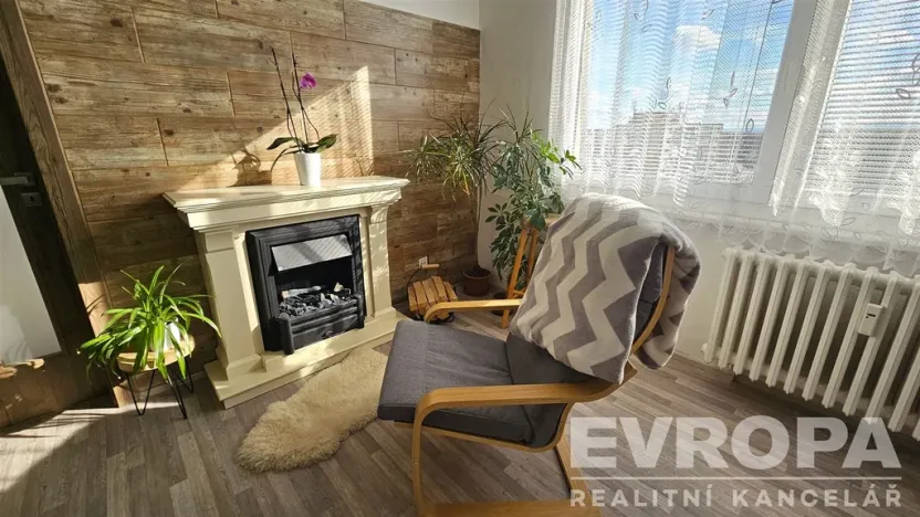 Prodej bytu 3+1, Pardubice - Zelené Předměstí, Karla IV., 76 m2