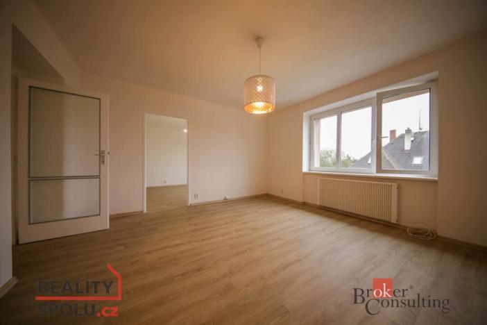 Pronájem bytu 2+1, Liberec - Liberec XI-Růžodol I, Uhlířská, 56 m2