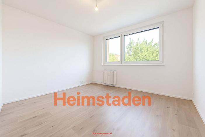 Pronájem bytu 3+1, Karviná - Hranice, Slovenská, 72 m2