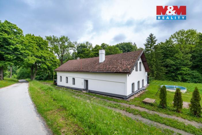 Prodej chalupy, Polička - Lezník, 260 m2