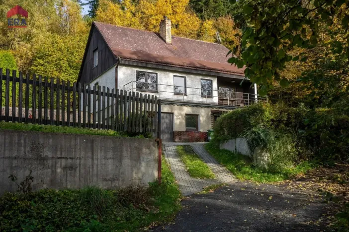 Prodej rodinného domu, Jablonec nad Nisou, Měsíční, 264 m2