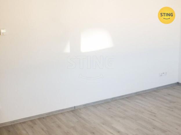 Pronájem bytu 1+kk, Petřvald, Ráčkova, 32 m2