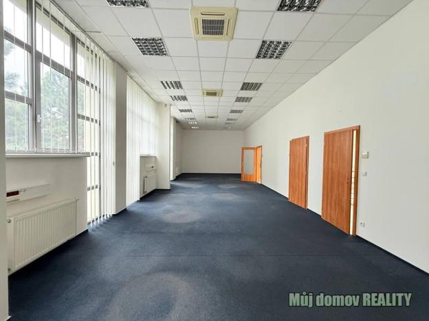 Pronájem kanceláře, Praha - Vysočany, Lisabonská, 75 m2