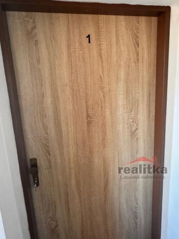 Pronájem bytu 1+kk, Opava, Přemyslovců, 27 m2