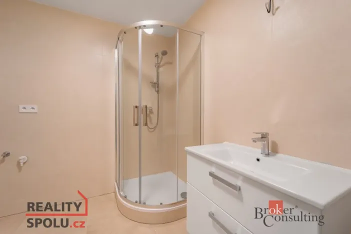 Prodej bytu 3+kk, Lázně Kynžvart, Královské svahy, 65 m2