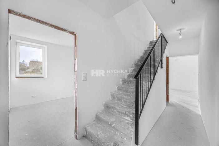 Prodej bytu 5+1, Rudná, Masarykova, 148 m2