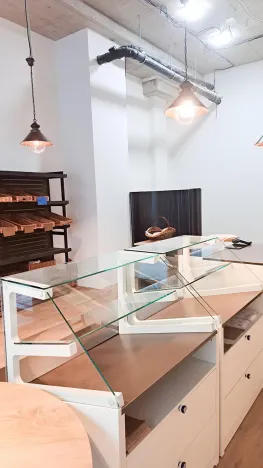 Pronájem obchodního prostoru, Praha - Vysočany, Kolbenova, 49 m2