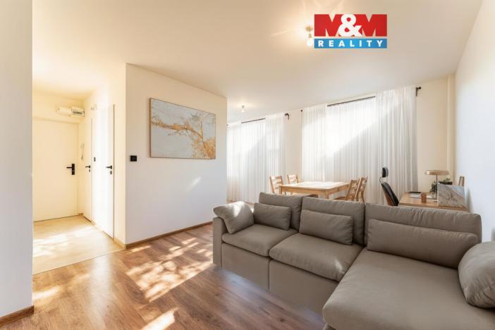 Prodej bytu 3+1, Pardubice - Polabiny, Lidická, 55 m2