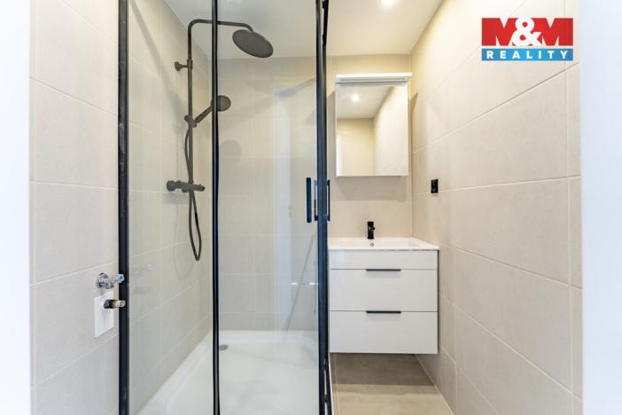 Prodej bytu 3+1, Pardubice - Polabiny, Lidická, 55 m2