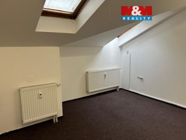 Pronájem kanceláře, Český Těšín, Dvořákova, 14 m2