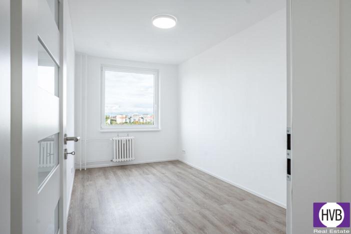 Prodej bytu 3+1, Praha, Urbánkova, 80 m2