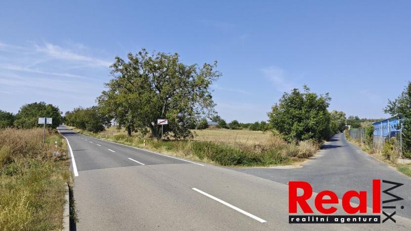 Prodej komerčního pozemku, Rajhrad, Stará pošta, 2501 m2