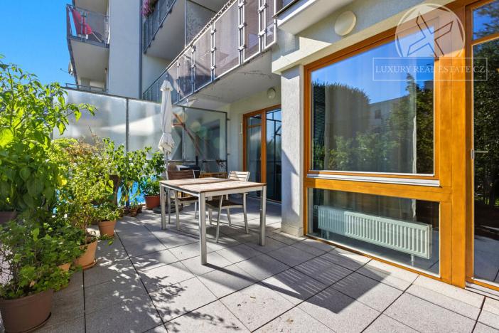 Prodej bytu 2+kk, Praha - Malešice, Univerzitní, 50 m2