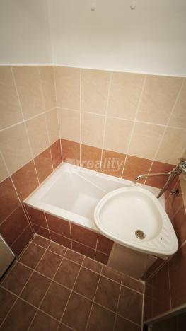 Pronájem bytu 1+1, Náměšť nad Oslavou, 33 m2
