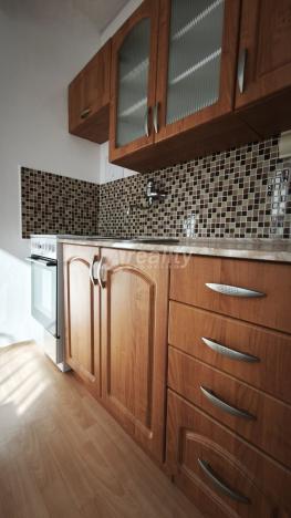 Pronájem bytu 1+1, Náměšť nad Oslavou, 33 m2