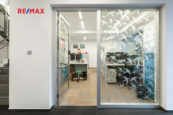 Pronájem kanceláře, Praha - Hodkovičky, Pod kopcem, 700 m2