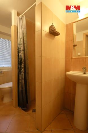 Prodej chalupy, Lipová-lázně - Horní Lipová, 175 m2