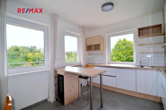 Prodej bytu 4+kk, Český Krumlov, Tichá, 106 m2