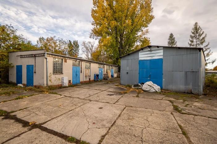 Dražba výrobních prostor, Hodonín, třída Bří Čapků, 2000 m2