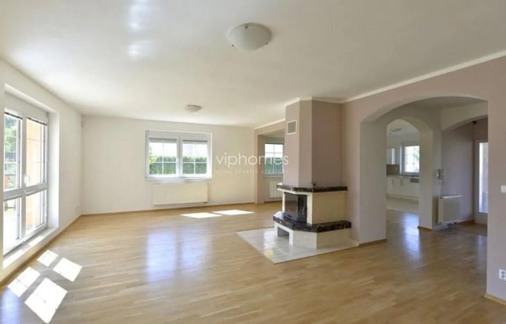 Pronájem vily, Průhonice, 400 m2