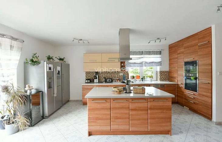 Pronájem vily, Praha - Stodůlky, Pod viaduktem, 996 m2