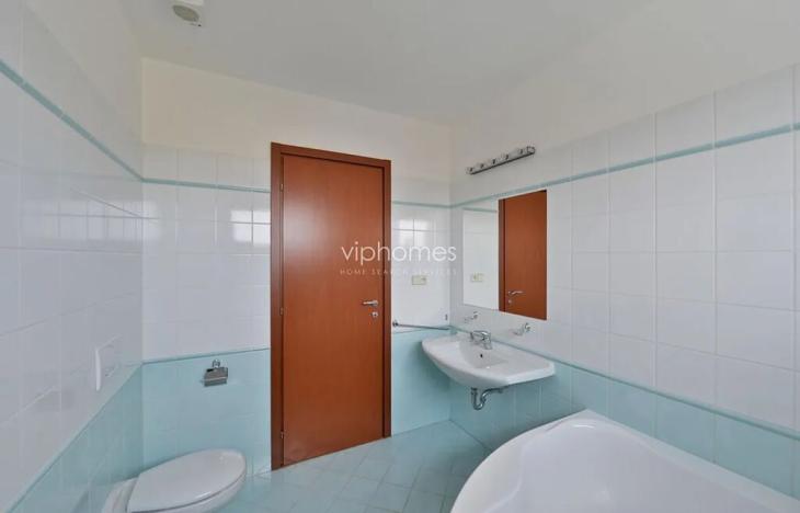 Pronájem rodinného domu, Praha - Nebušice, 360 m2