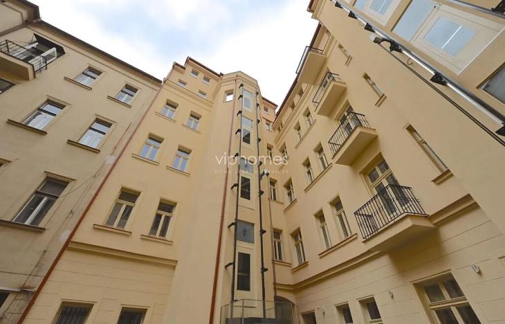 Pronájem bytu 2+kk, Praha - Nové Město, Soukenická, 67 m2