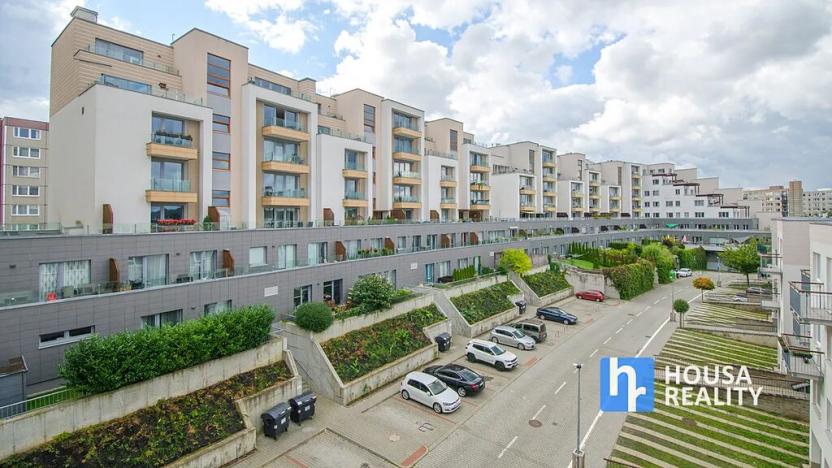 Pronájem bytu 2+kk, Praha - Hlubočepy, Geologická, 41 m2