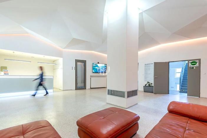 Pronájem kanceláře, Praha - Libeň, Lihovarská, 368 m2