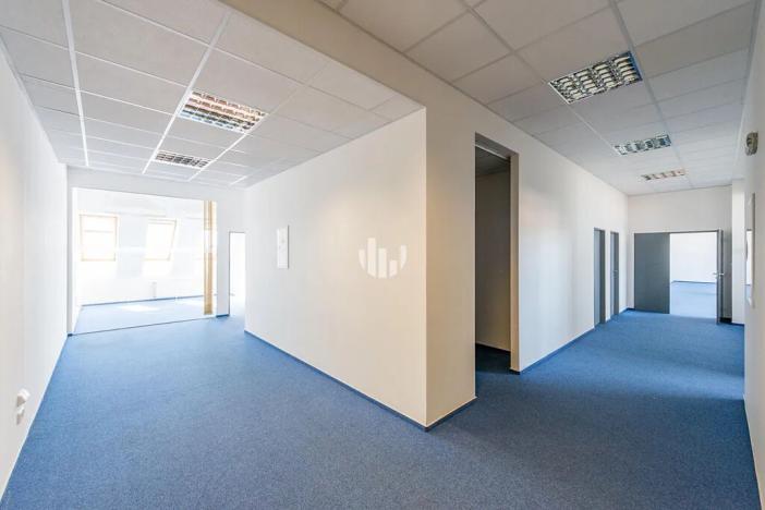 Pronájem kanceláře, Praha - Libeň, Lihovarská, 368 m2