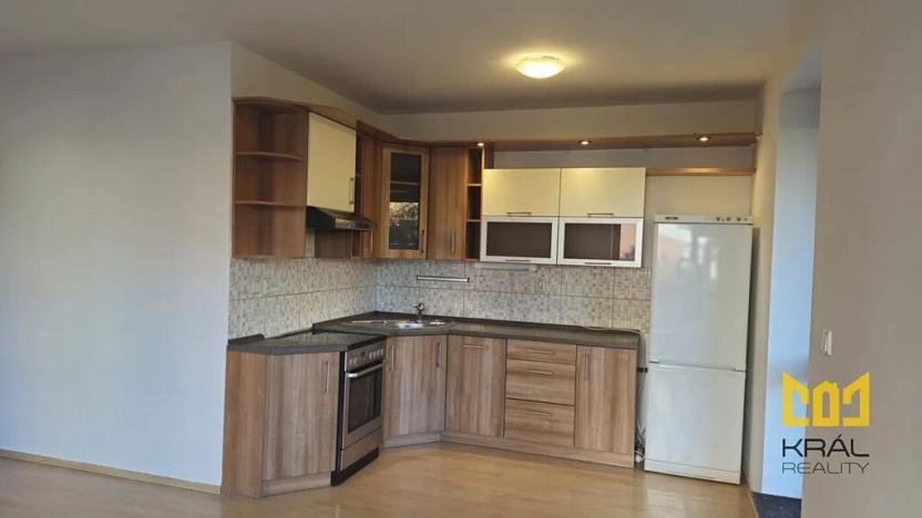 Pronájem bytu 2+kk, Jesenice, Cedrová, 225 m2