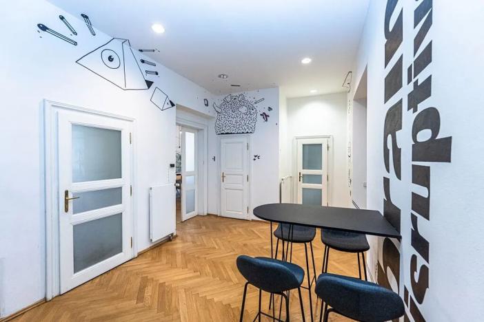 Pronájem kanceláře, Praha - Vinohrady, Mánesova, 261 m2