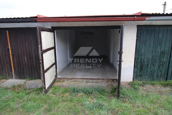 Pronájem garáže, Plzeň, Cukrářská, 15 m2