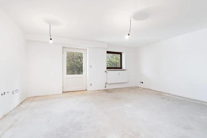 Prodej bytu 2+kk, Bayerisch Eisenstein, Německo, Brennesstraße, 51 m2