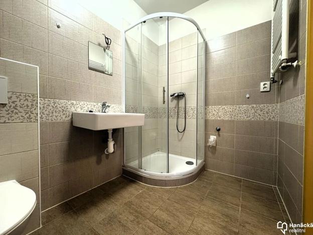 Pronájem bytu 1+kk, Olomouc, Schweitzerova, 24 m2