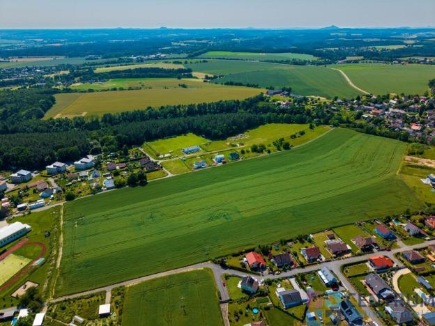 Prodej pozemku pro bydlení, Jenišovice, 49384 m2