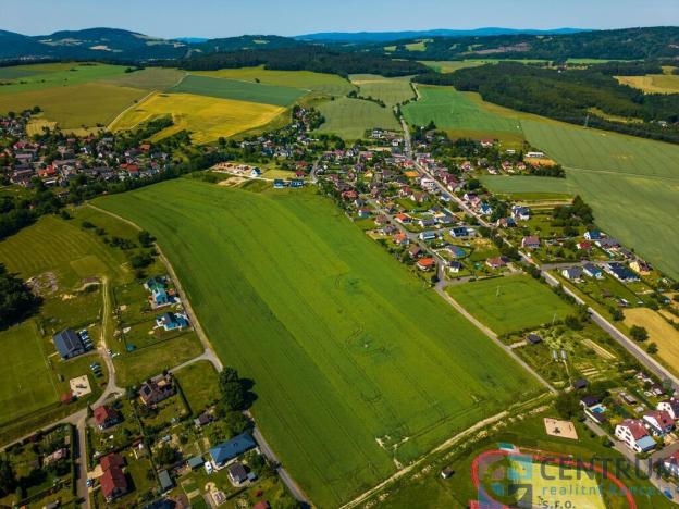 Prodej pozemku pro bydlení, Jenišovice, 49384 m2