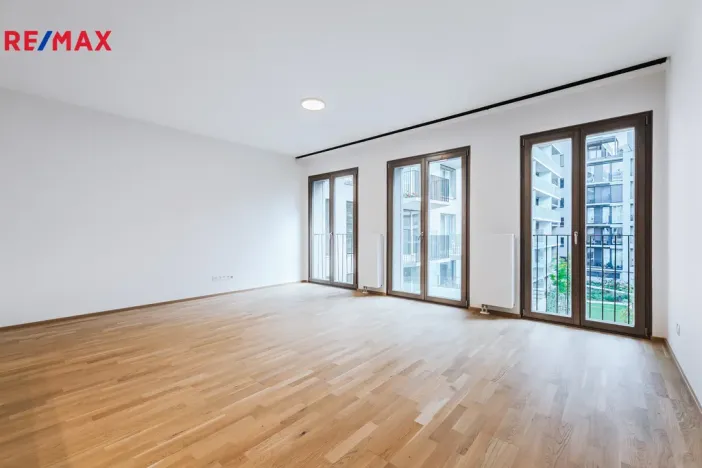 Pronájem bytu 1+kk, Praha - Smíchov, Vackové, 38 m2