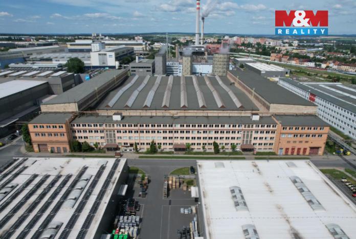 Pronájem kanceláře, Plzeň - Skvrňany, Na Pomezí, 1000 m2