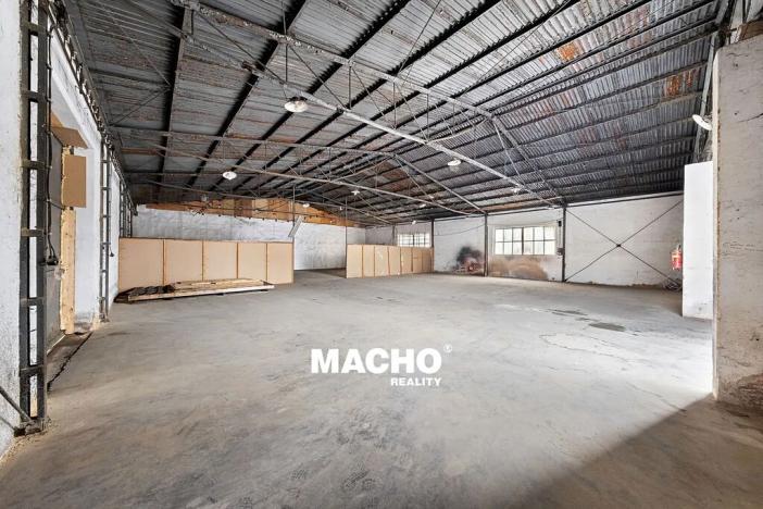 Pronájem skladu, Chrášťany, K Vodojemu, 405 m2