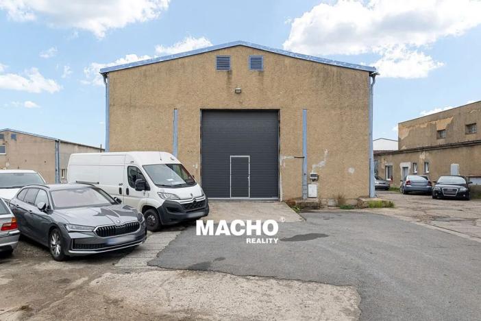 Pronájem skladu, Chrášťany, K Vodojemu, 588 m2