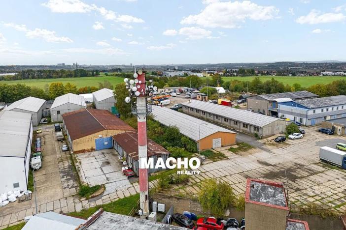 Pronájem skladu, Chrášťany, K Vodojemu, 588 m2