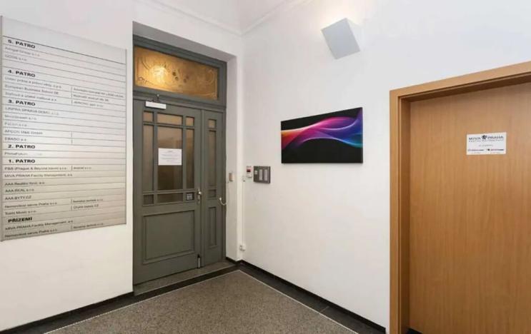 Pronájem kanceláře, Praha - Holešovice, Jablonského, 13 m2