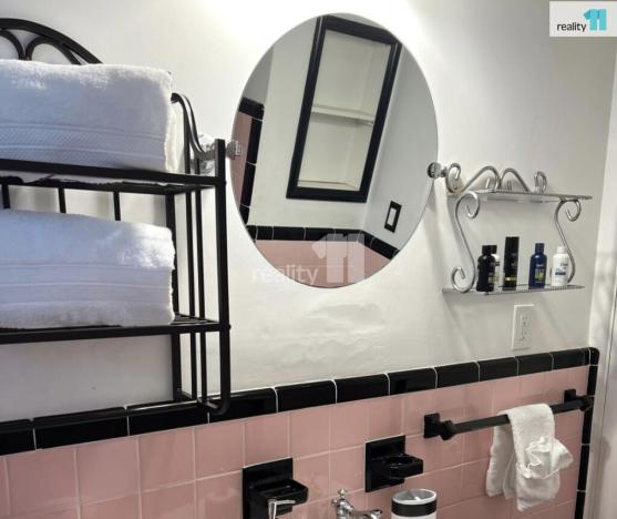 Prodej rodinného domu, S Peninsula Dr 2321, Spojené státy americké, 135 m2