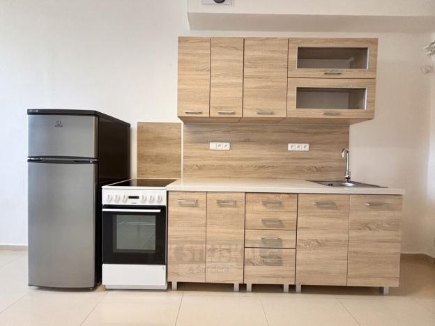 Pronájem bytu 1+kk, České Budějovice - České Budějovice 4, Dobrovodská, 19 m2