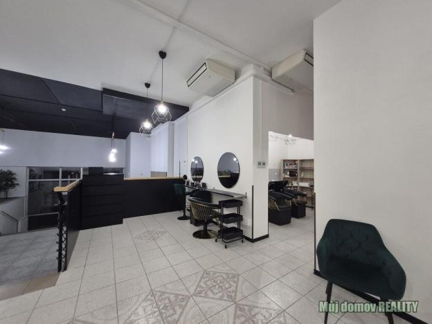 Pronájem obchodního prostoru, Praha - Vysočany, bratří Dohalských, 233 m2